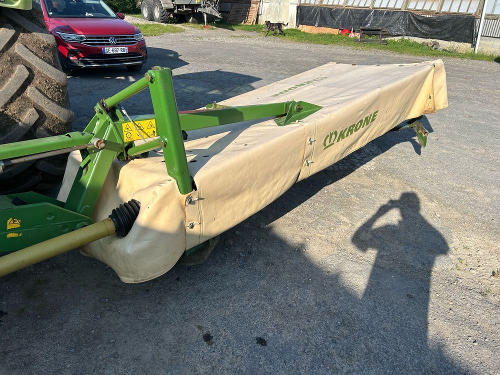 E-FARM: Krone ec 320 - Faucheuse - id LRTTB7F - 5 500 € - Année: 2012 - France