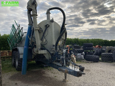 E-FARM: mauguin tonne a lisier - Self propelled liquid manure spreader - id XIPYS96 - €58,000 - Year of construction: 2019 - France