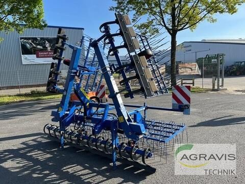 E-FARM: grasmaster 600 - Autre matériel de fourrage  - id VUNTQXA - 8 900 € - Année: 2012 - Allemagne