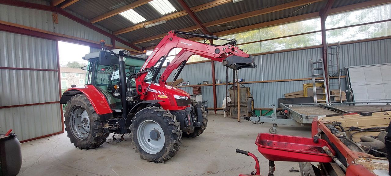 Massey Ferguson 5613 Dyna-6 Traktor 45 000 €