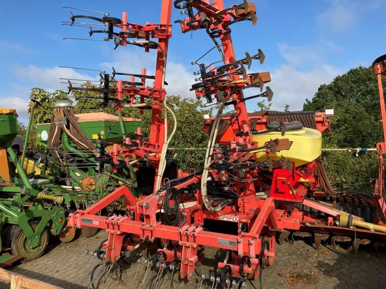 E-FARM: Gaspardo 8 rk. m frøudstyr et - Désherbage mécanique - id KNWDD4K - 13 384 € - Année: 2016 - Danemark