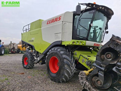 E-FARM: Claas Lexion 740 - Combine harvester - id QYE7GWS - €95,000 - Year of construction: 2015 - Engine hours: 3,778,Italy