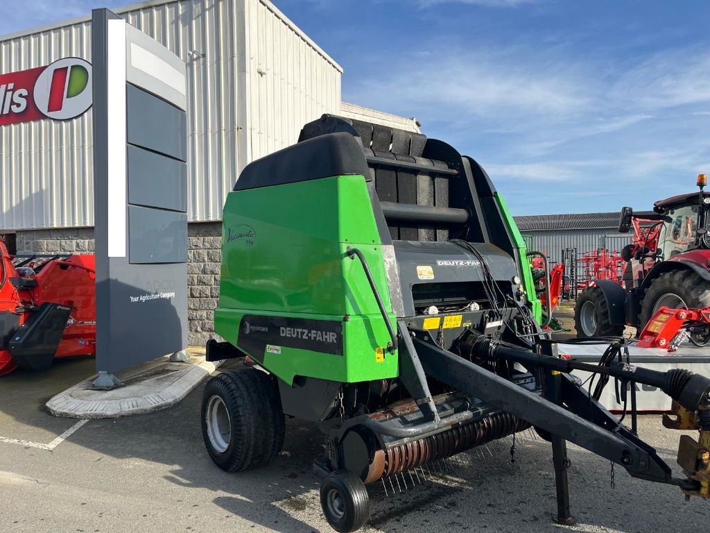 E-FARM: Deutz-Fahr VariMaster 590 - Baler - id XLRQQJL - €7,000 - Year of construction: 2007 - Total number of bales produced: 26,000,France