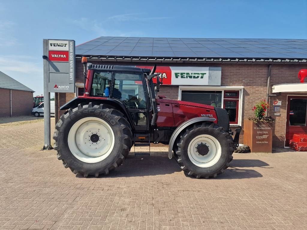 Valtra 8950 Traktor 55 000 €