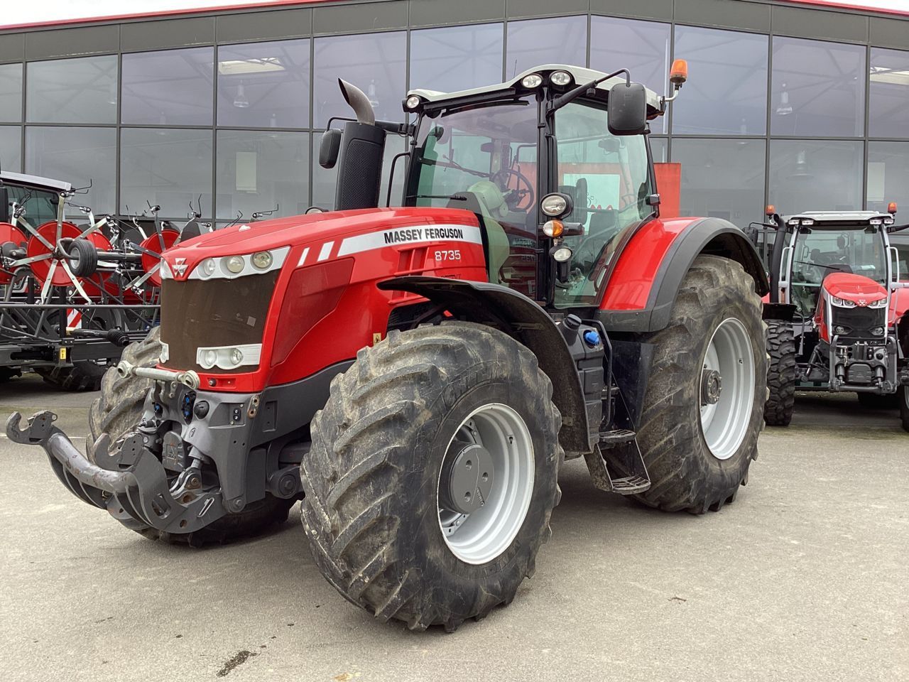 E-FARM: Massey Ferguson 8735S Dyna-VT - Τρακτέρ - id ZXGQMZF - 134.000 € - Χρονία: 2018 - Μετρητής ωρών: 2.900,Ισχύς κινητήρα: 350,Γαλλία