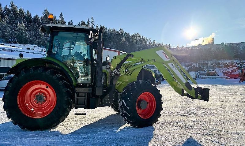 Claas Arion 650 Cmatic Trattore 58.835 €