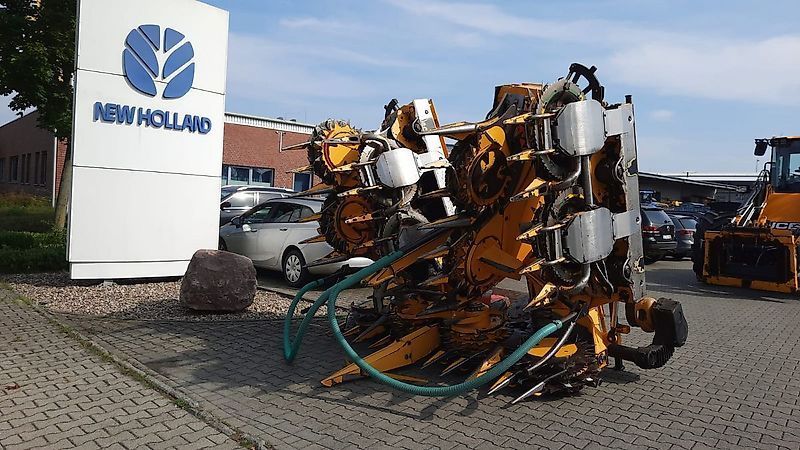 E-FARM: New Holland DiscCutter 390 - Header - id UFIIZ5Q - €50,000 - Year of construction: 2016 - Germany