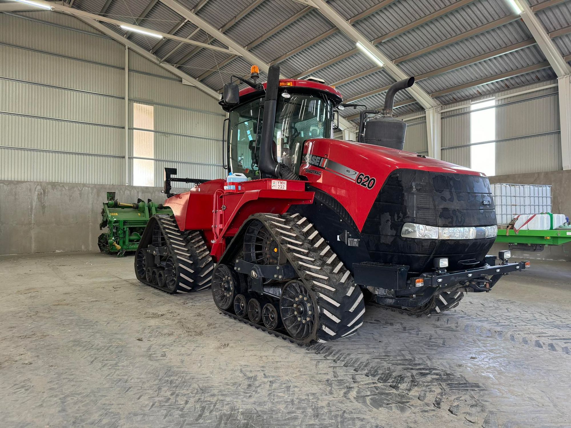 E-FARM: Case IH Quadtrac 620 - Tractor - id 9VSGFYS - €195,000 - Year of construction: 2015 - Engine hours: 6,687,Engine power (HP): 620,Hungary