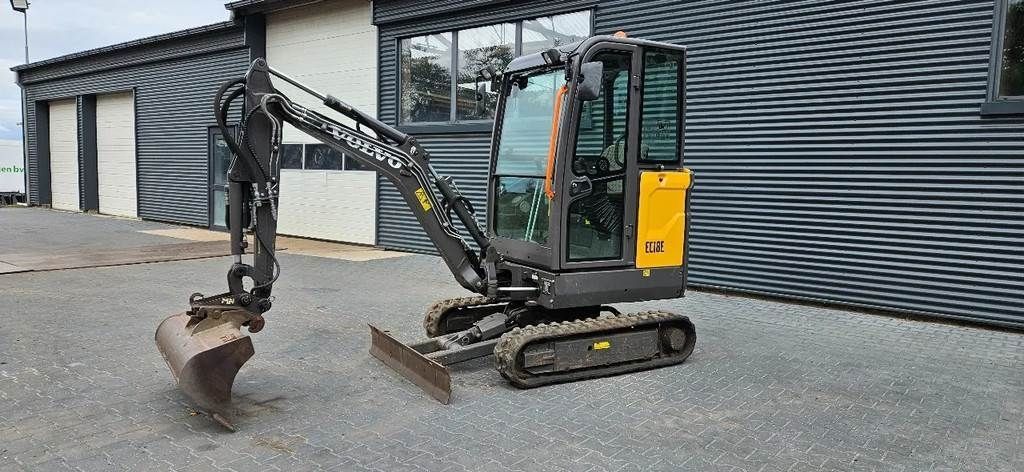 VOLVO ec18 ( nieuwstaat) Minikoparka 24 950 €