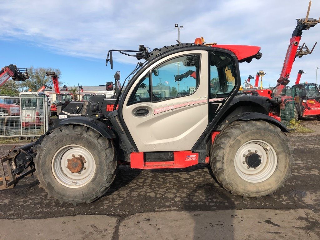 Manitou mlt 630-105 Teleszkópos rakodó 50 633 EUR