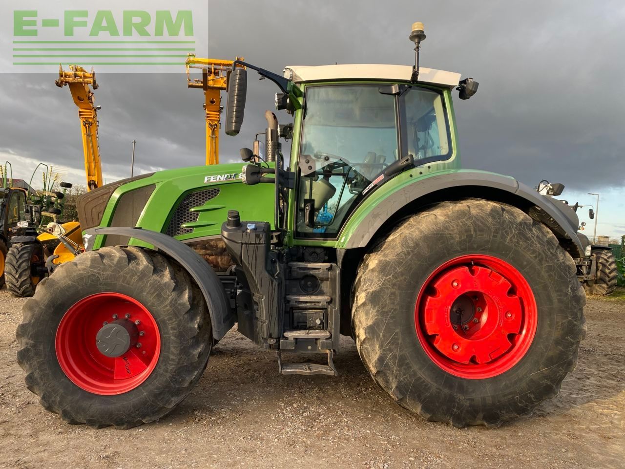Fendt 828 Vario Profi Plus Traktor 105.000 €