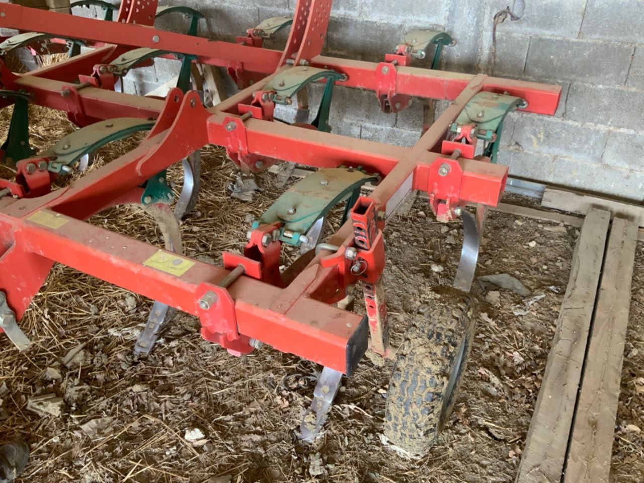 E-FARM: Kverneland CLC Pro 300 - Cultivator - id FCYGCFQ - €8,000 - Year of construction: 2014 - France