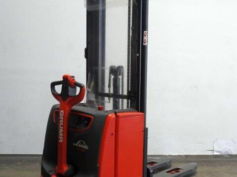 E-FARM: Linde l 14 1173 - Stivuitor - id GQZ1HBN - 9.250 EUR - Anul: 2021 - Citeste ore: 492,Germania