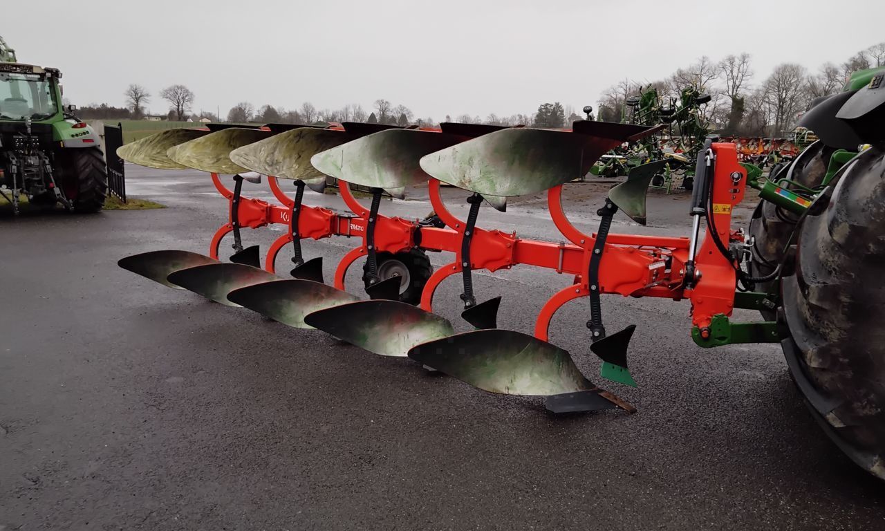 Kverneland rm 2000 Aratro