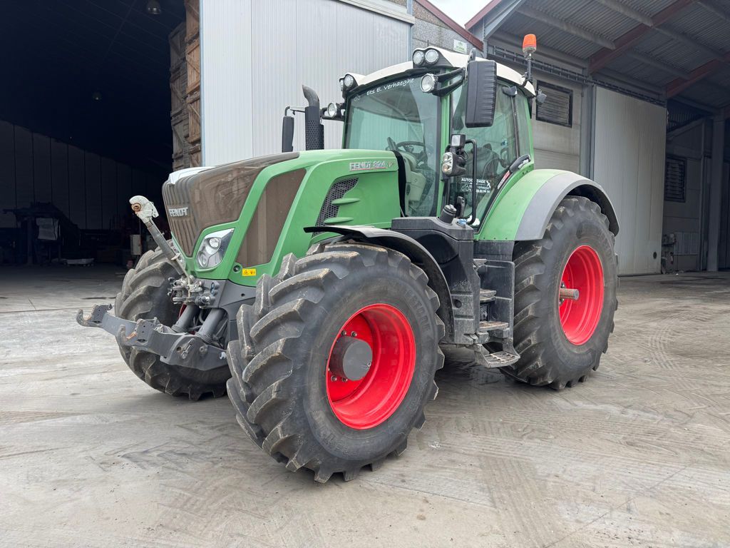 Fendt 824 Vario Profi Plus Traktor 115.000 €