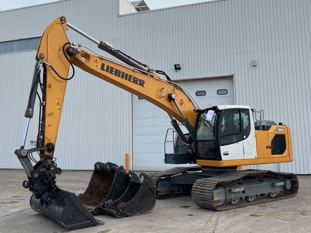 Liebherr r922 lc Excavadora de orugas 160.756 €