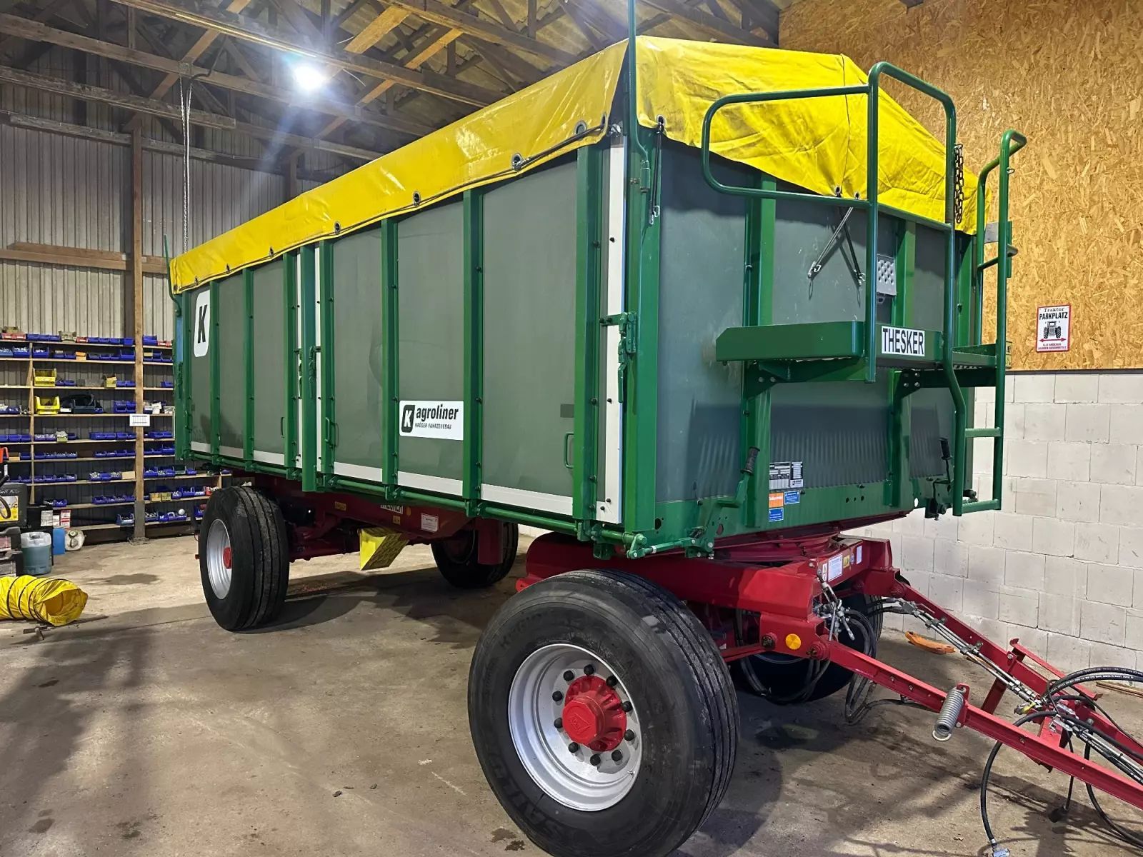 Kröger agroliner hkd 302 Basculantă 25.000 EUR