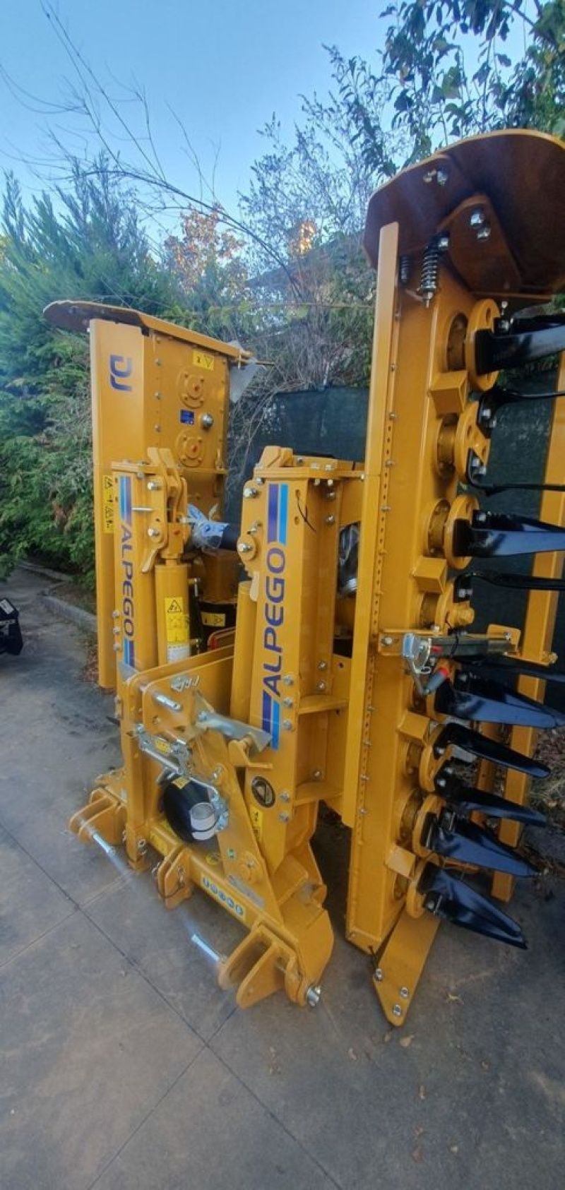 E-FARM: Alpego dj 400 - Herse rotative - id YKTWYN8 - Italie
