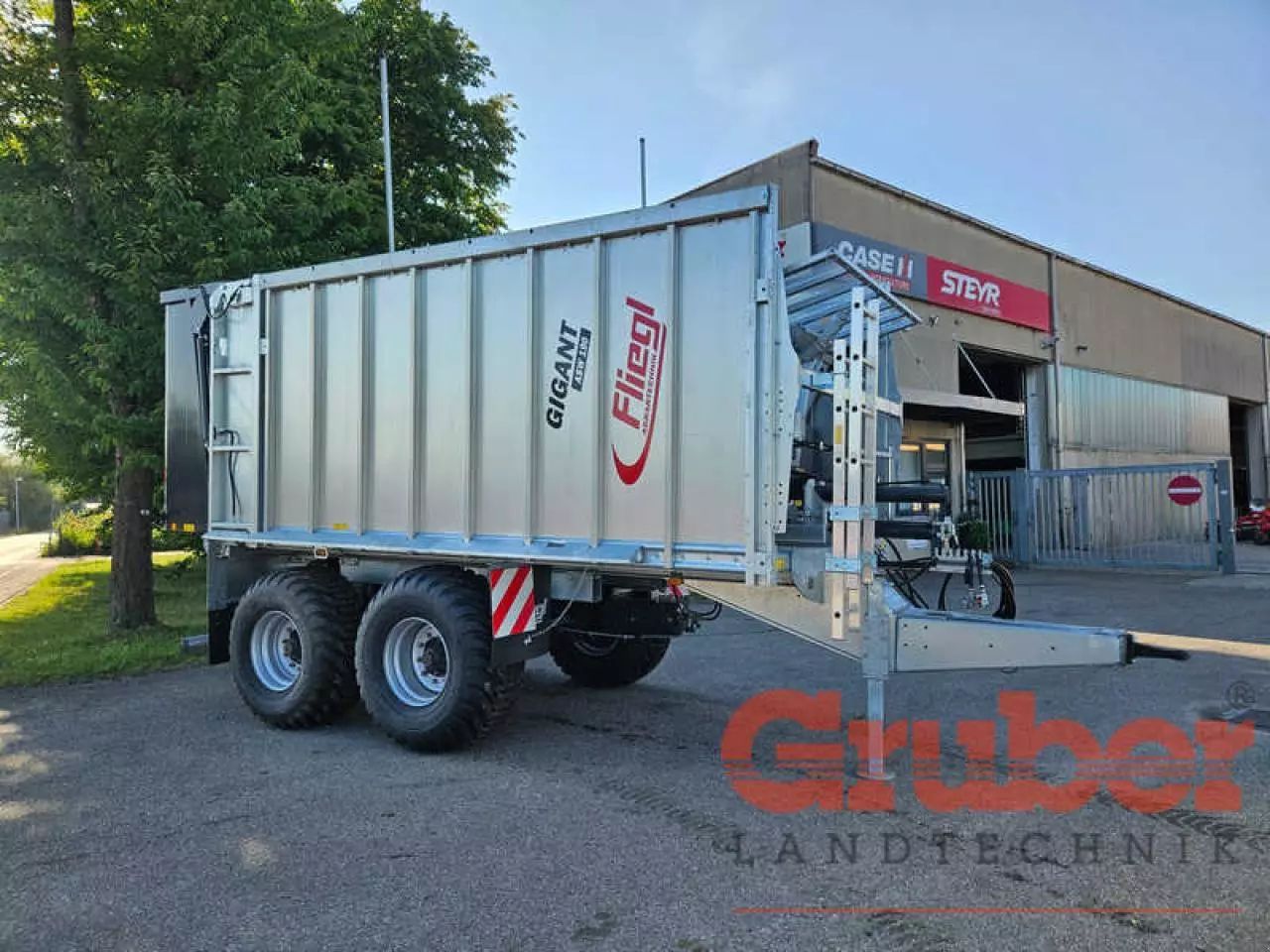 E-FARM: Fliegl asw 190 compact fox tandem - Trasporto foraggio - id SRKCJTM - 29.819 € - Anno di costruzione: 2024 - Germania