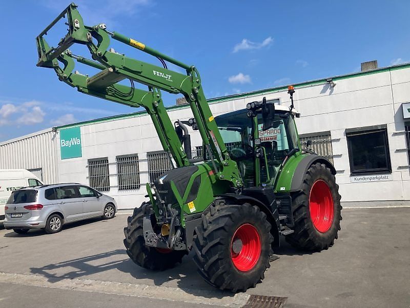 E-FARM: Fendt 313 Vario ProfiPlus - Traktor - id DGLSSSJ - 94.000 € - Baujahr: 2020 - Abgelesene Motorstunden: 3.250,Motorleistung (PS): 133,Deutschland