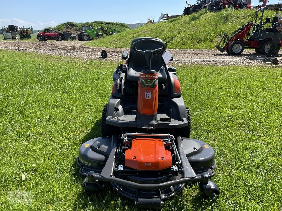 E FARM Husqvarna rider 420 tsx awd inkl. mahdeck Lawn mower id DFSE8HL 11 325 Year of construction 2023 Austria