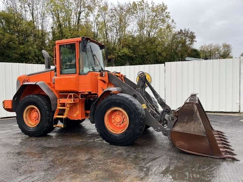 VOLVO l60e compactloader 40 900 €