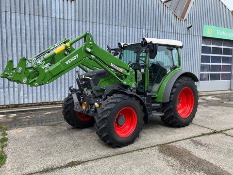 Fendt 211 Vario Traktor 117 648 €
