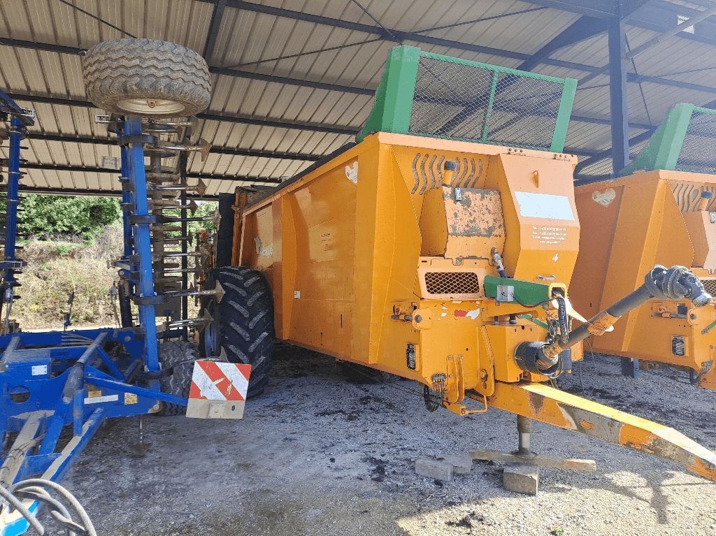 E-FARM: Dangreville ev 10 - Épandeur de fumier et de compost - id AZHMT31 - 20 000 € - Année: 2014 - France
