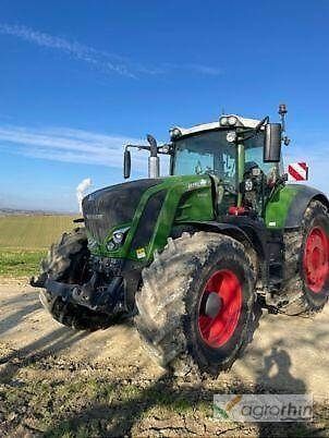 E-FARM: Fendt 828 Vario ProfiPlus - Traktor - id PR3WTZH - 159.000 € - Produktionsår: 2021 - Motortimer: 1.750,Motoreffekt (HP): 276,Frankrig