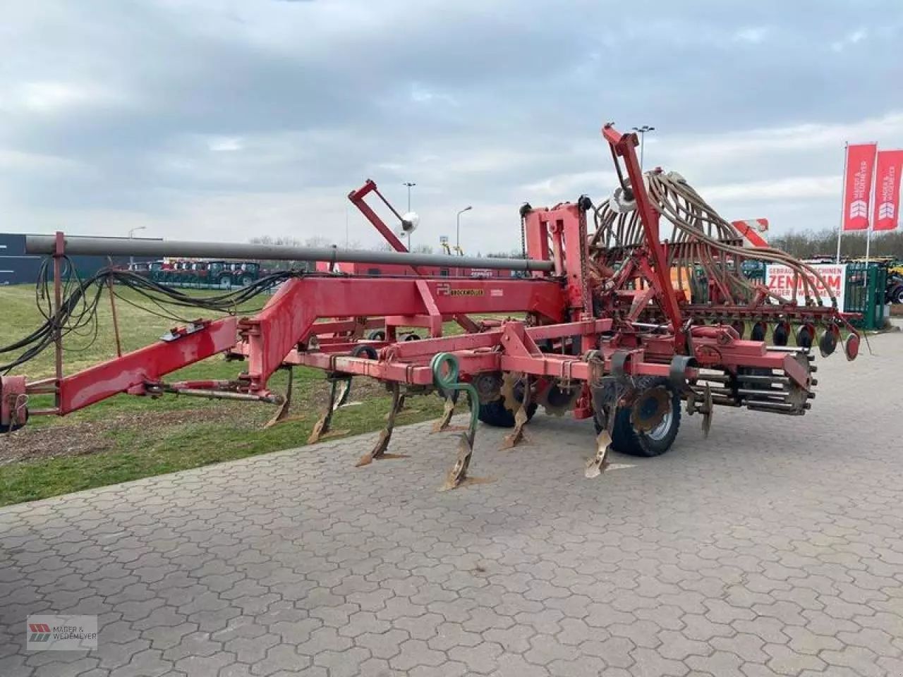 E-FARM: Kverneland brockmöller cx drillkombi - Semoir - id H5QXLJI - 10 500 € - Année: 2007 - Allemagne