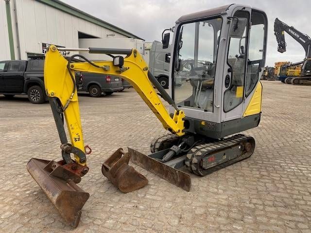 Wacker Neuson 1404 Minikoparka 12 900 €