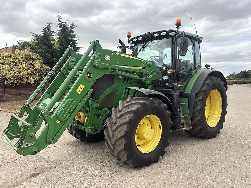 John Deere 6155 R Tractor €56,022