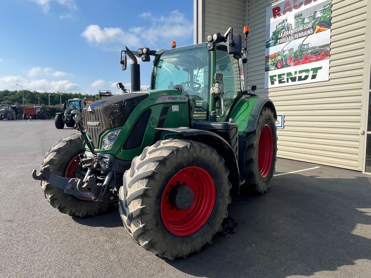 Fendt 718 Vario Profi Tractor €103,000