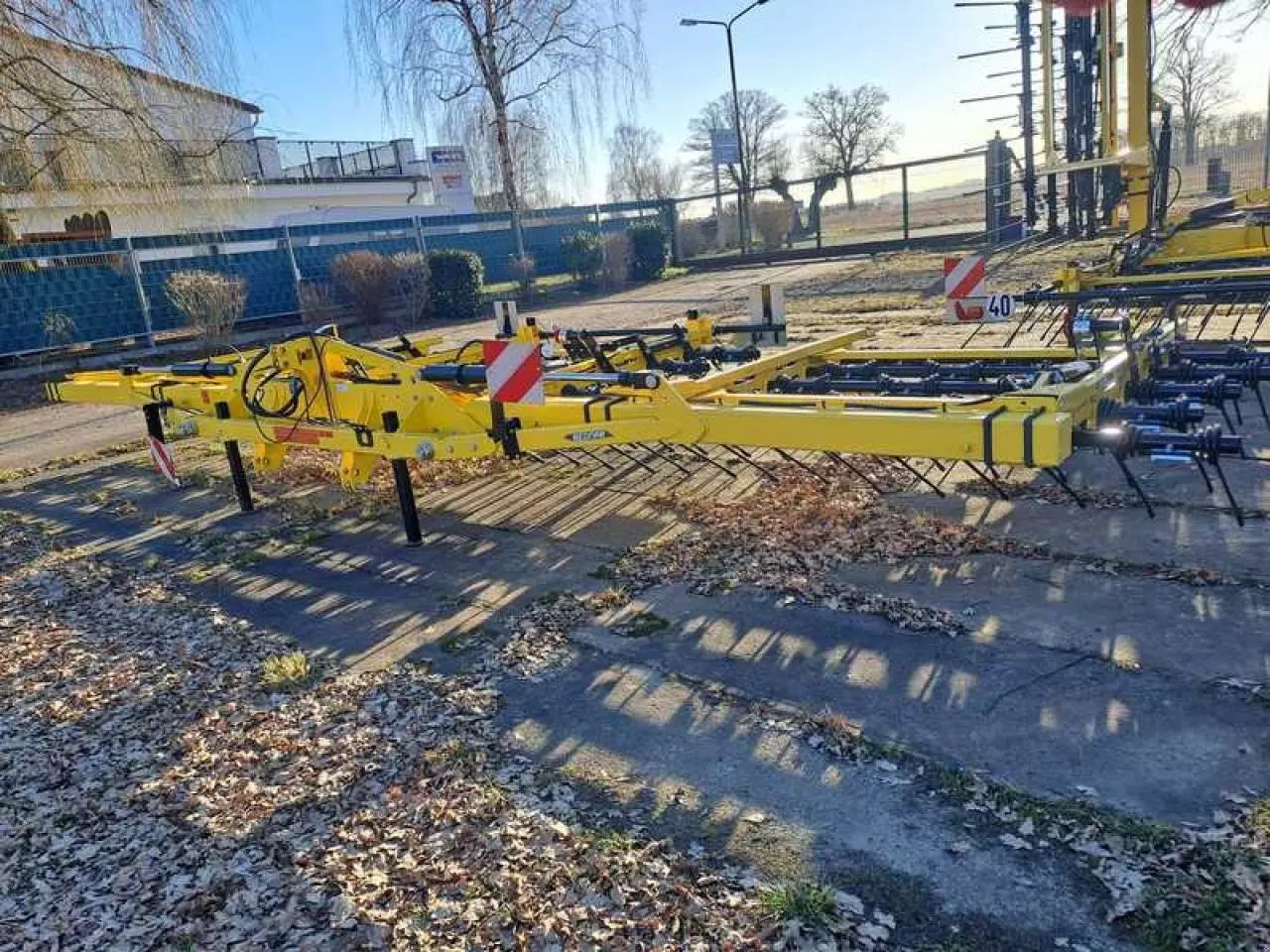 Bednar striegel pn 9000 Other tillage €29,400