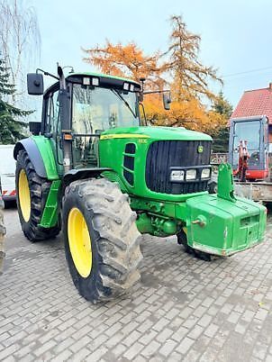John Deere 6930 Traktor 44 574 €