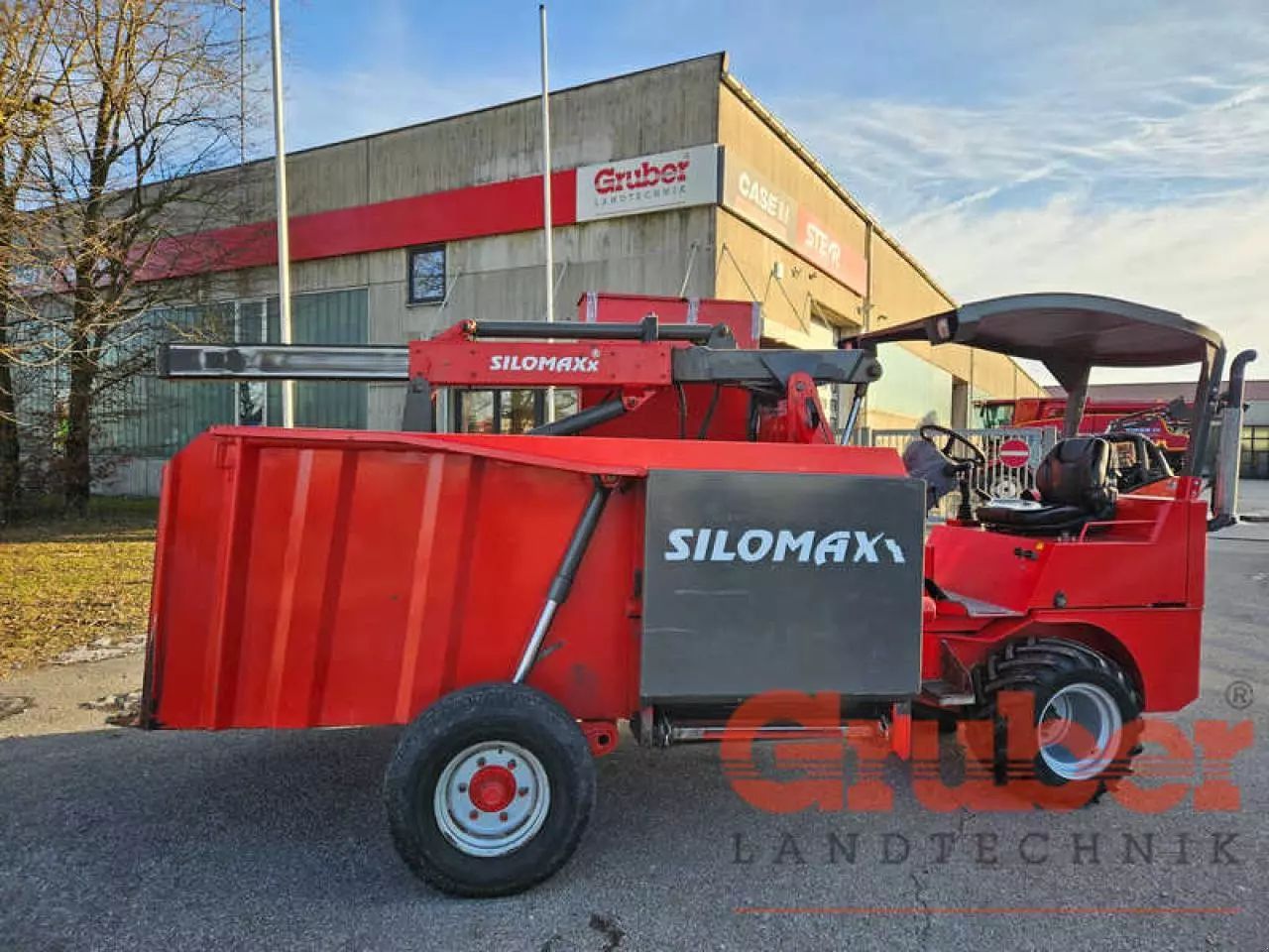E-FARM: SILOMAXX svt 4045 w - Alimentador de otros - id 24RBKUG - 23.950 € - Año: 2013 - Potencia del motor: 48,Alemania