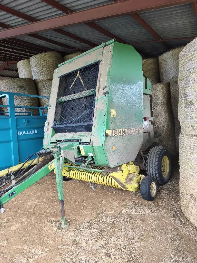 John Deere 590 Bálázó 6500 EUR