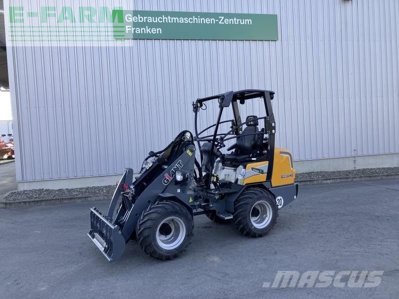 Giant g2300 hd Погрузчик с бортовым поворотом 34 874 €