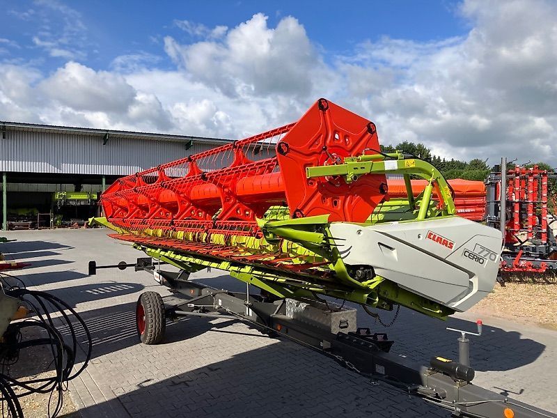 E-FARM: Claas Cerio 770 - Barre de coupe - id VINJ6G8 - 33 550 € - Année: 2019 - Allemagne