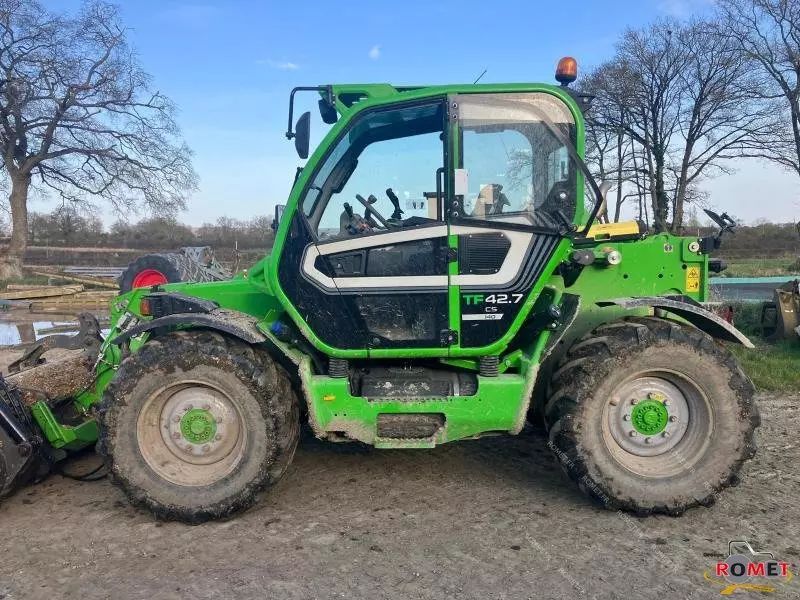 E-FARM: Merlo tf42-7-140-cs - Telehandler - id RRURIAH - €68,675 - Year of construction: 2021 - France