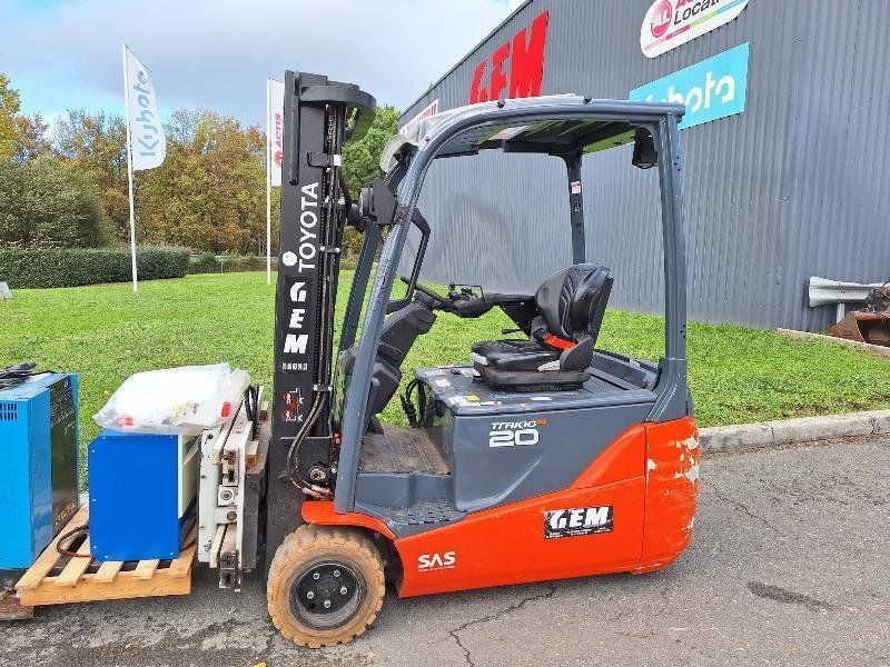 TOYOTA 8fbe20t Gabelstapler 24.930 €