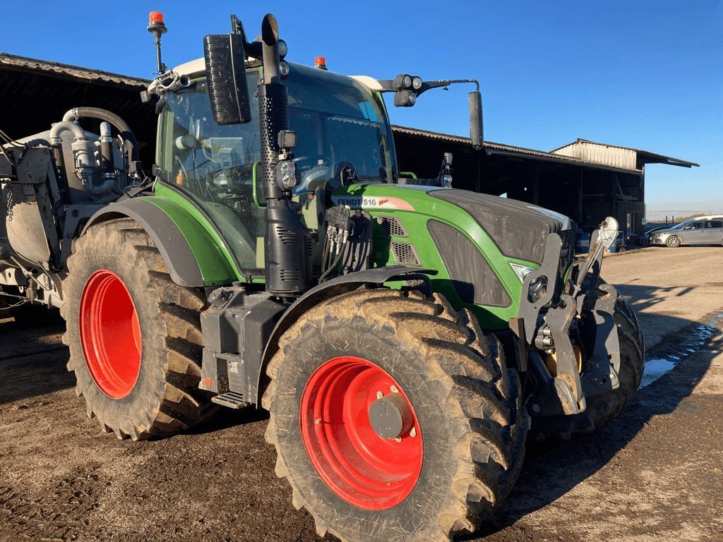 E-FARM: Fendt 516 Vario Profi - Tractor - id CELGJ3W - 115.000 € - Año: 2021 - Horas: 2950,Potencia del motor: 160,Francia