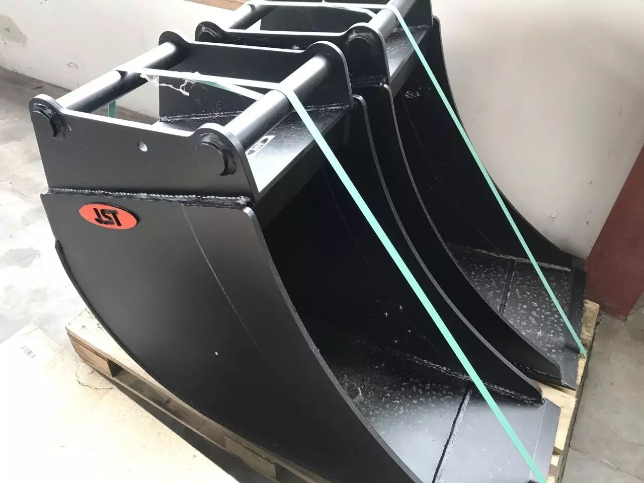 JST 40 cm graveskovl Excavator €7,807