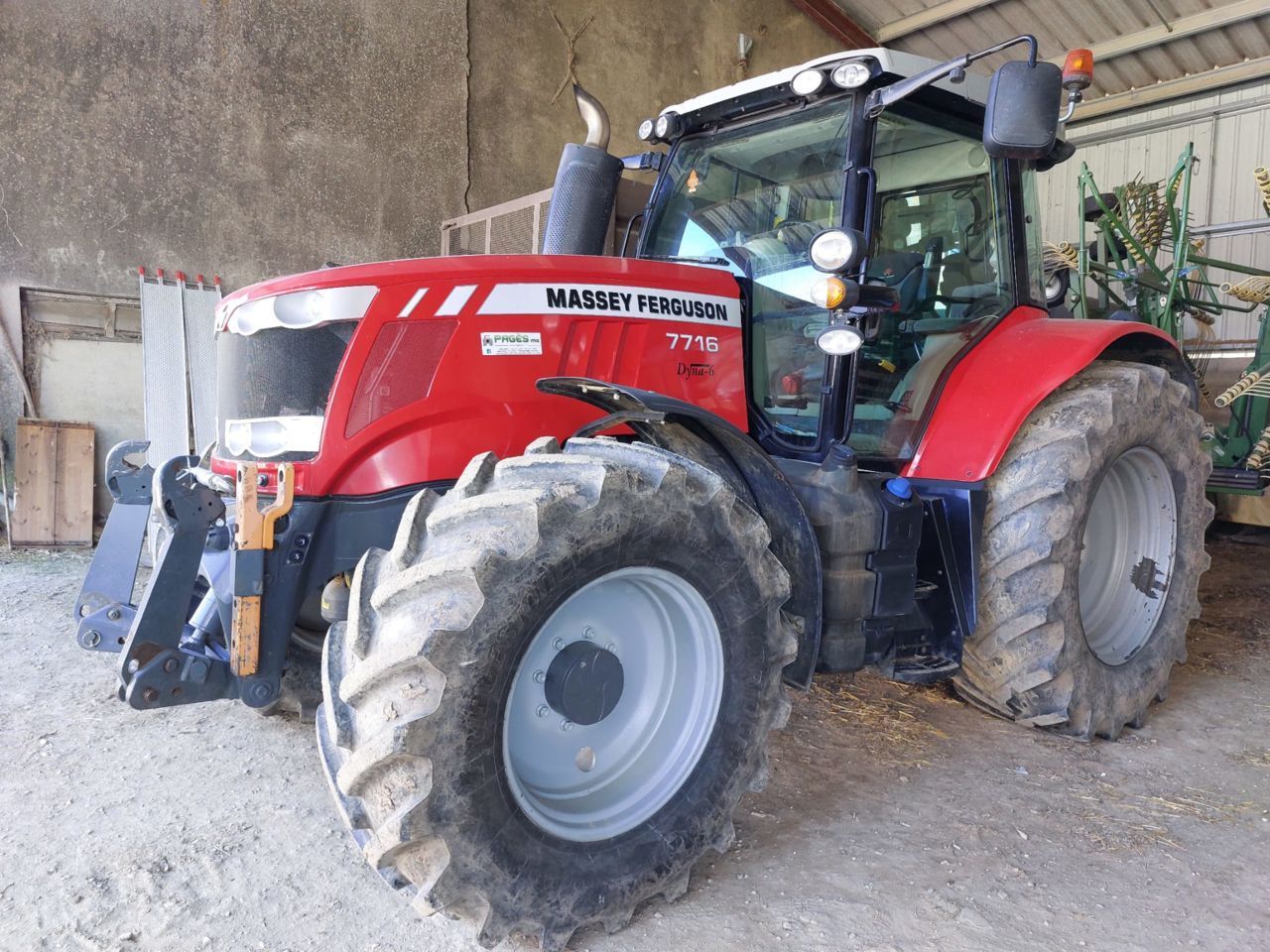 Massey Ferguson 7716 Tractor 72.000 €