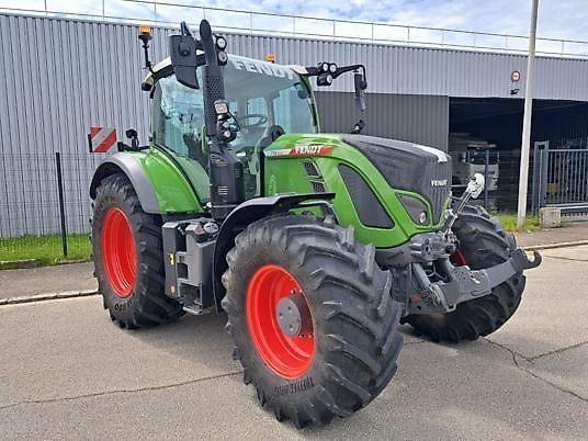 Fendt 716 Vario Tractor 166.000 EUR