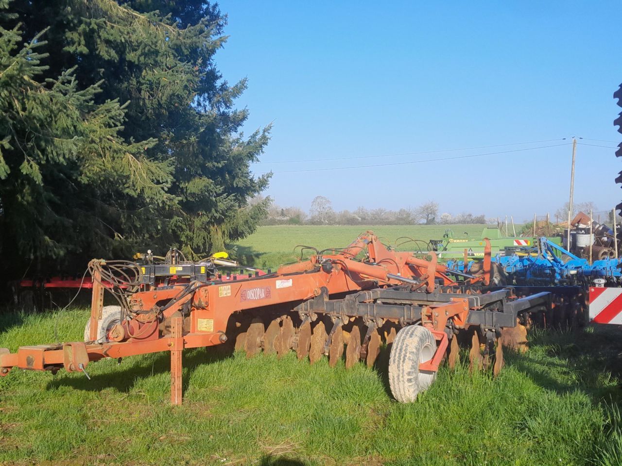E-FARM: GREGOIRE BESSON discopak 530 - Cultivator - id Z7Q1FG7 - €12,500 - Year of construction: 2007 - France