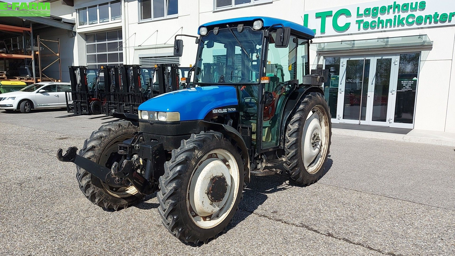New Holland TN 70 S tractor €21,681