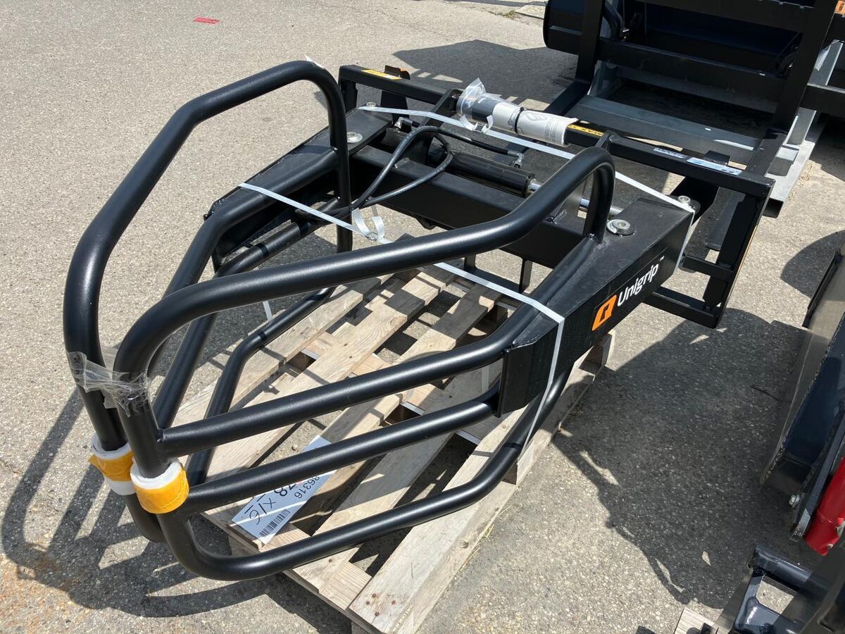 E-FARM: unigrip 130 - Attachment - id I9MTYGB - €1,090 - Year of construction: 2023 - Germany