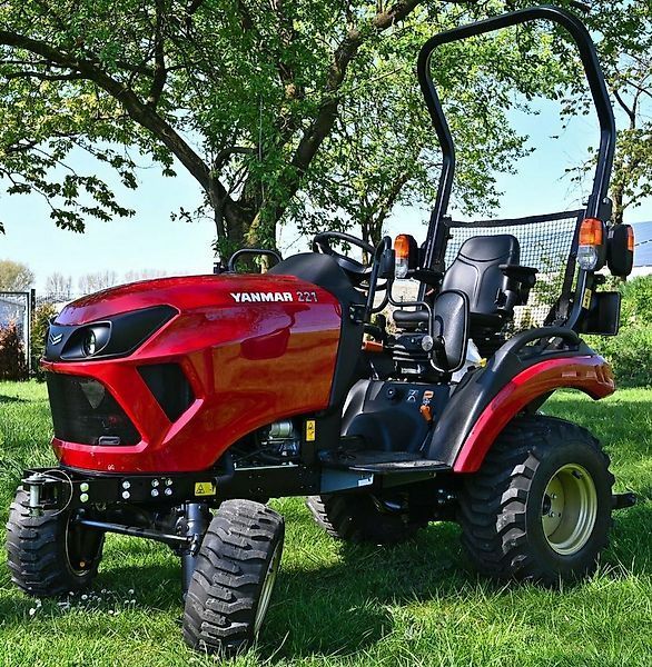 E-FARM: Yanmar SA221 R - Traktor - id USHXKSQ - Motor teljesítménye (LE): 22 - Németország