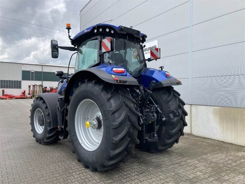 New Holland T7.270 Tractor €189,950